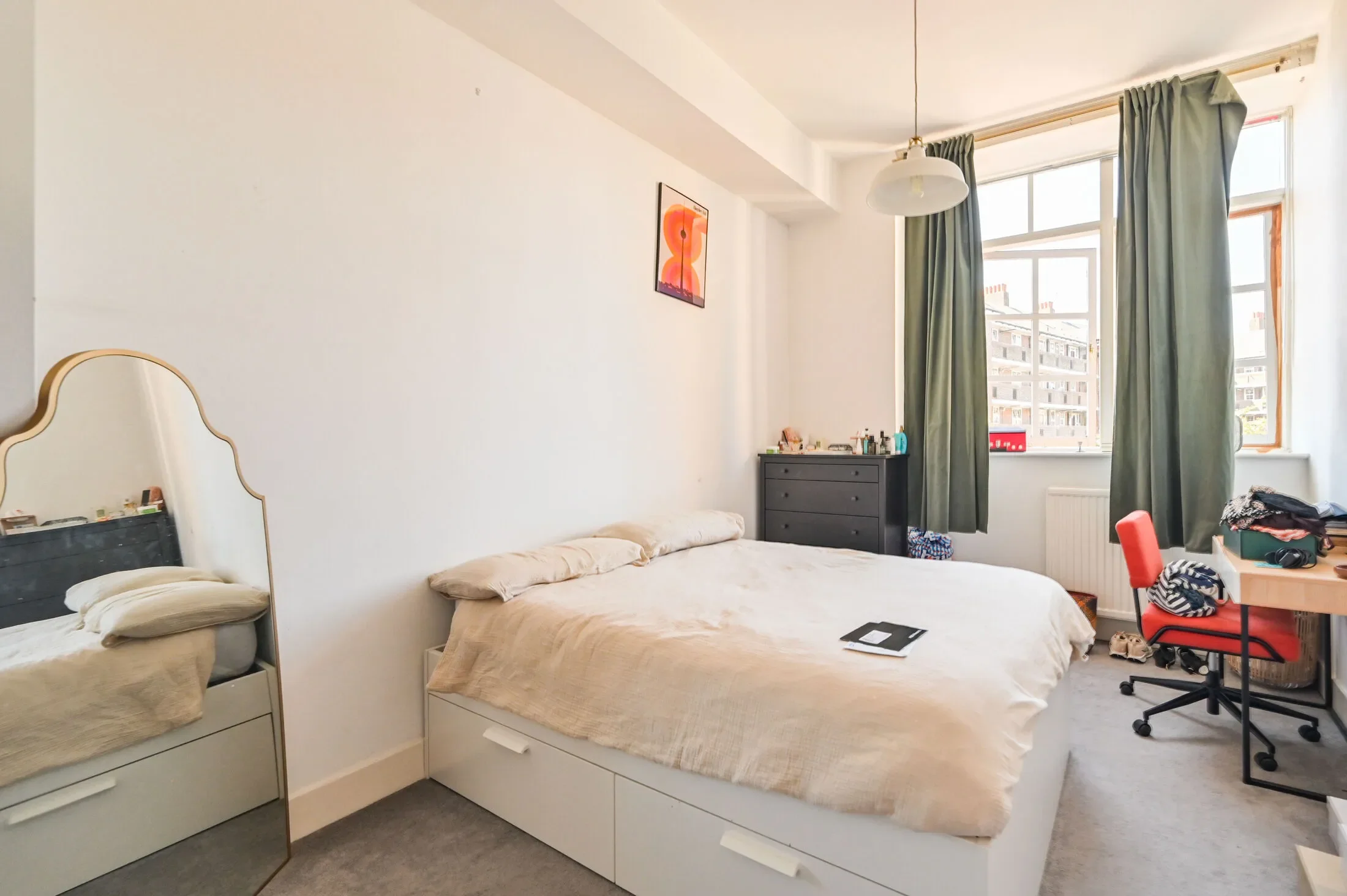 Flat Wharf Place in Greater London