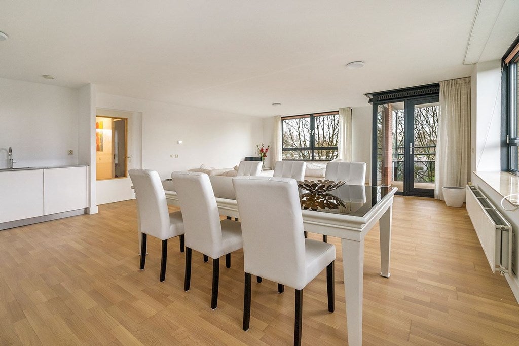 Flat Fluweelboomlaan in Amstelveen