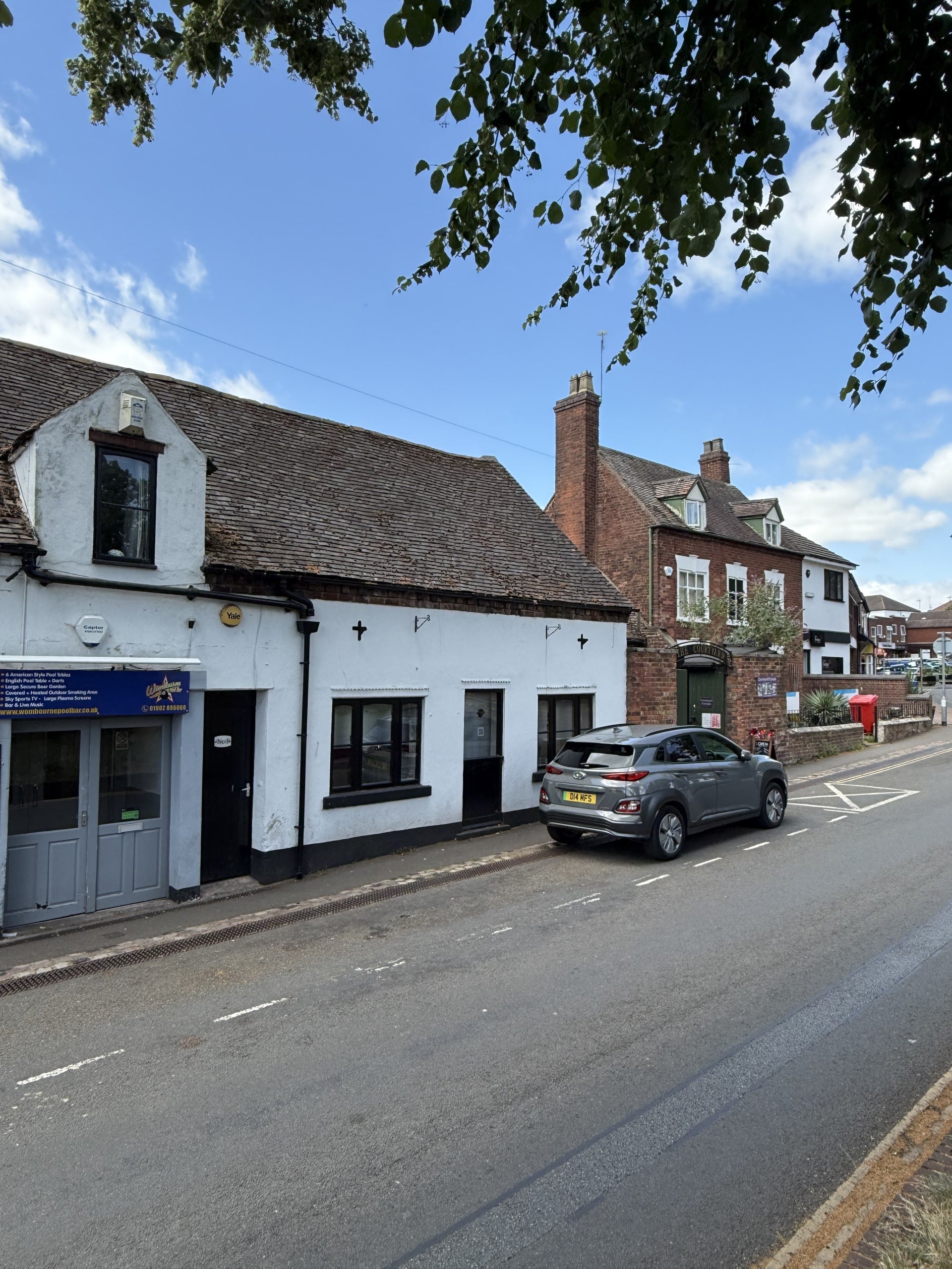 Flat Maypole Street in South Staffordshire