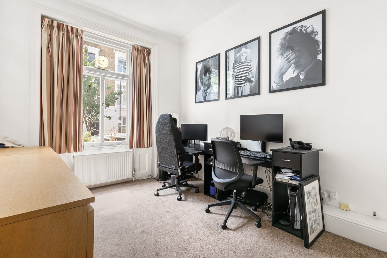 Flat Almeida Street in Greater London