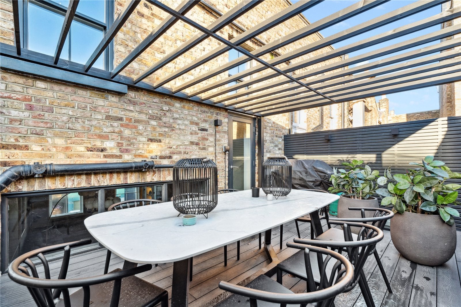 Flat Dunworth Mews in Greater London