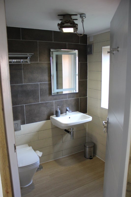 Room Abbey Road in Middleton