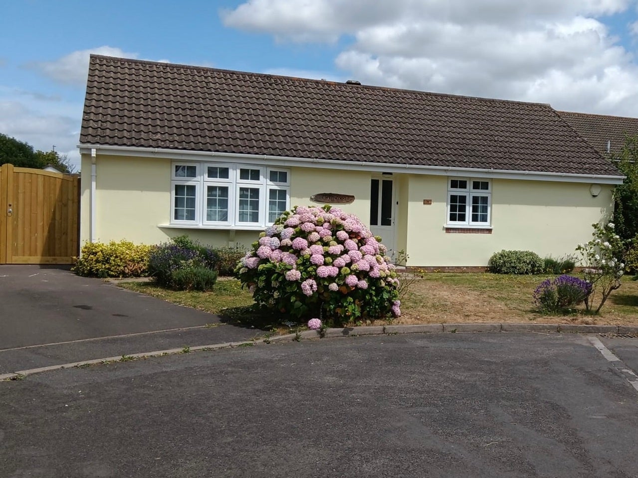House Stirling Way in Christchurch