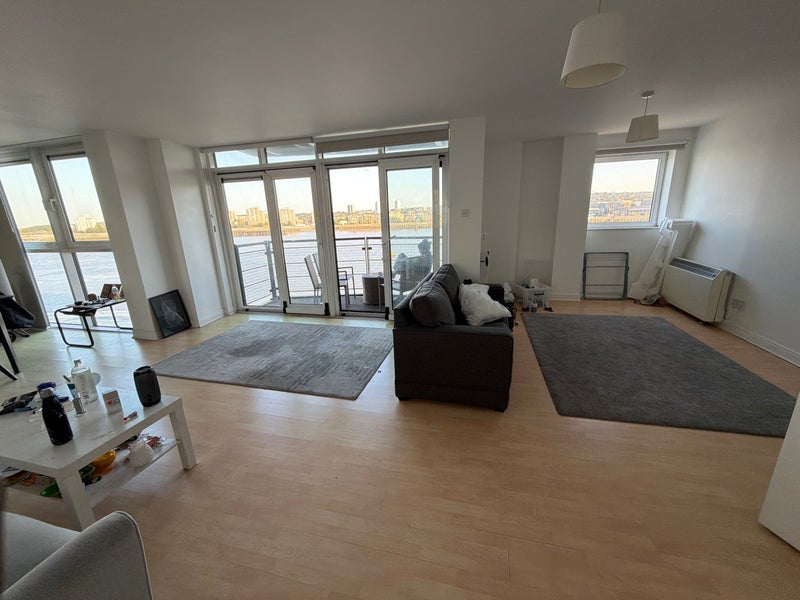 Room Lowestoft Mews in Greater London