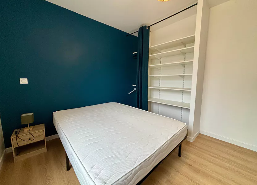 Chambre Allée Félicia Barbanel-Combaud à Poitiers