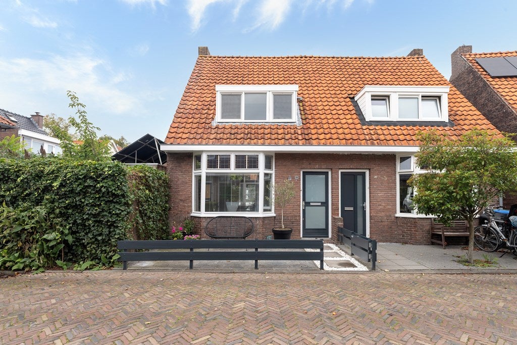 Huis van Ostadestraat 58 in Leeuwarden
