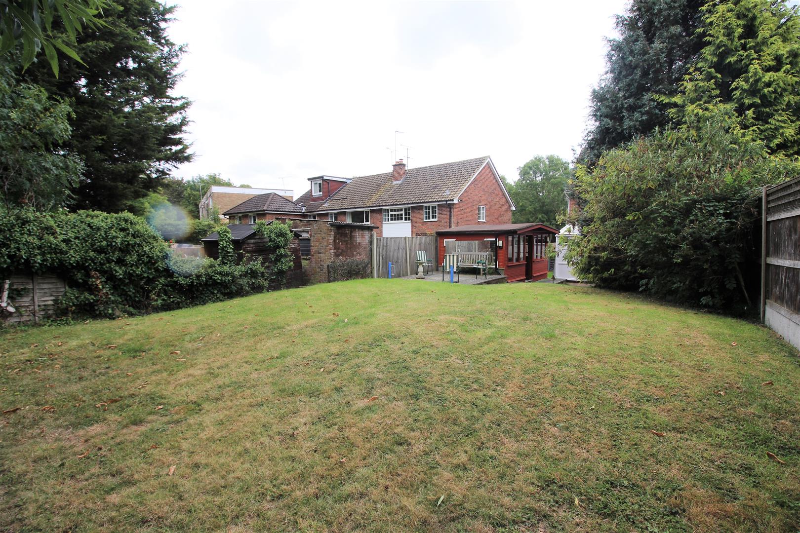 House Long Meadow Way in Canterbury