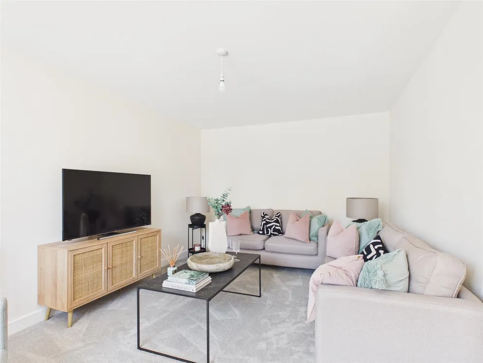 Flat Sceptre Road in Harborough