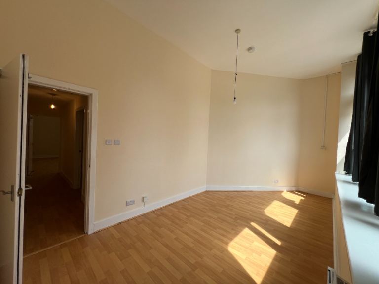 Flat Gorgie Road in City of Edinburgh