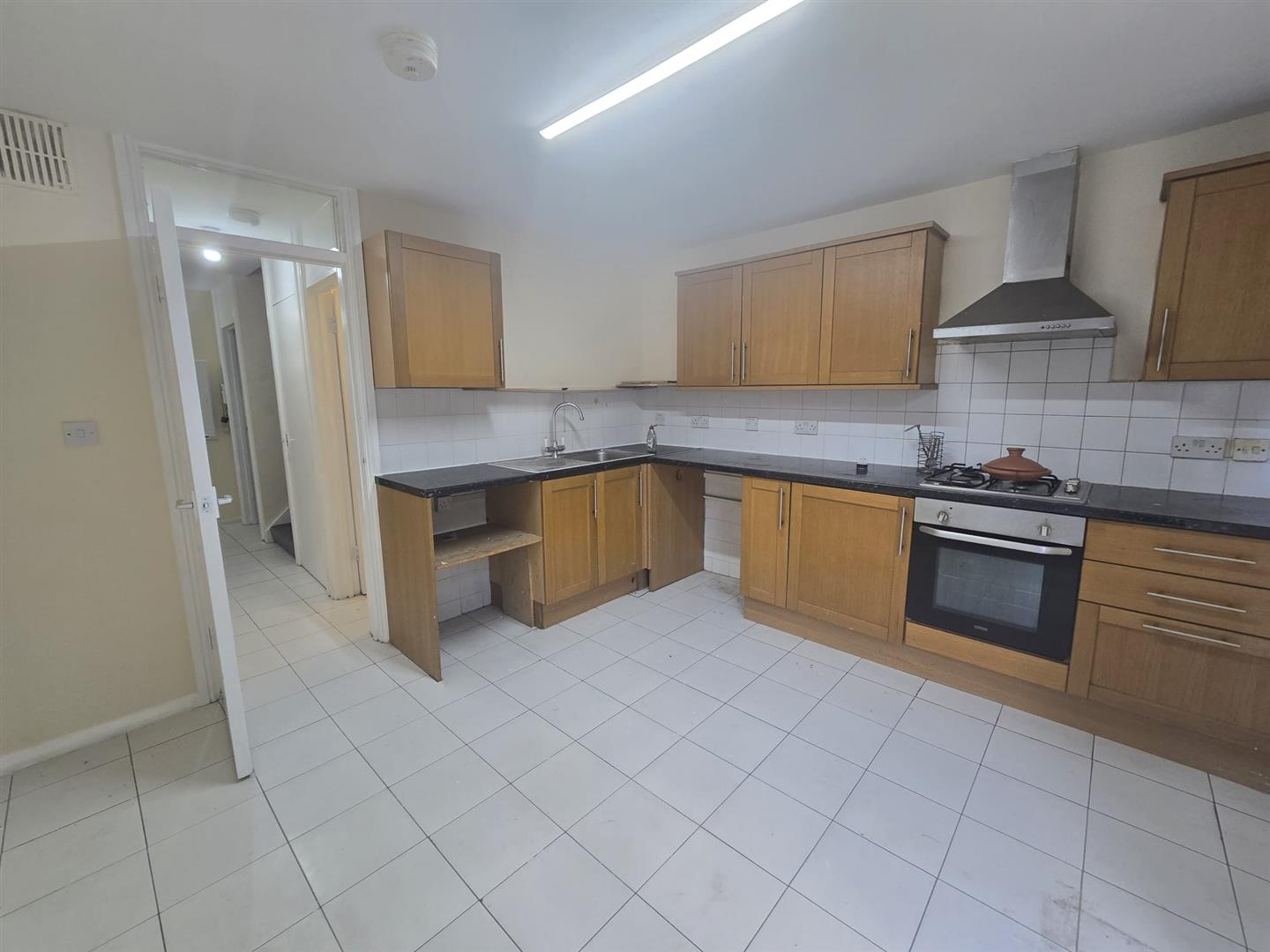 House Owen Close in Greater London