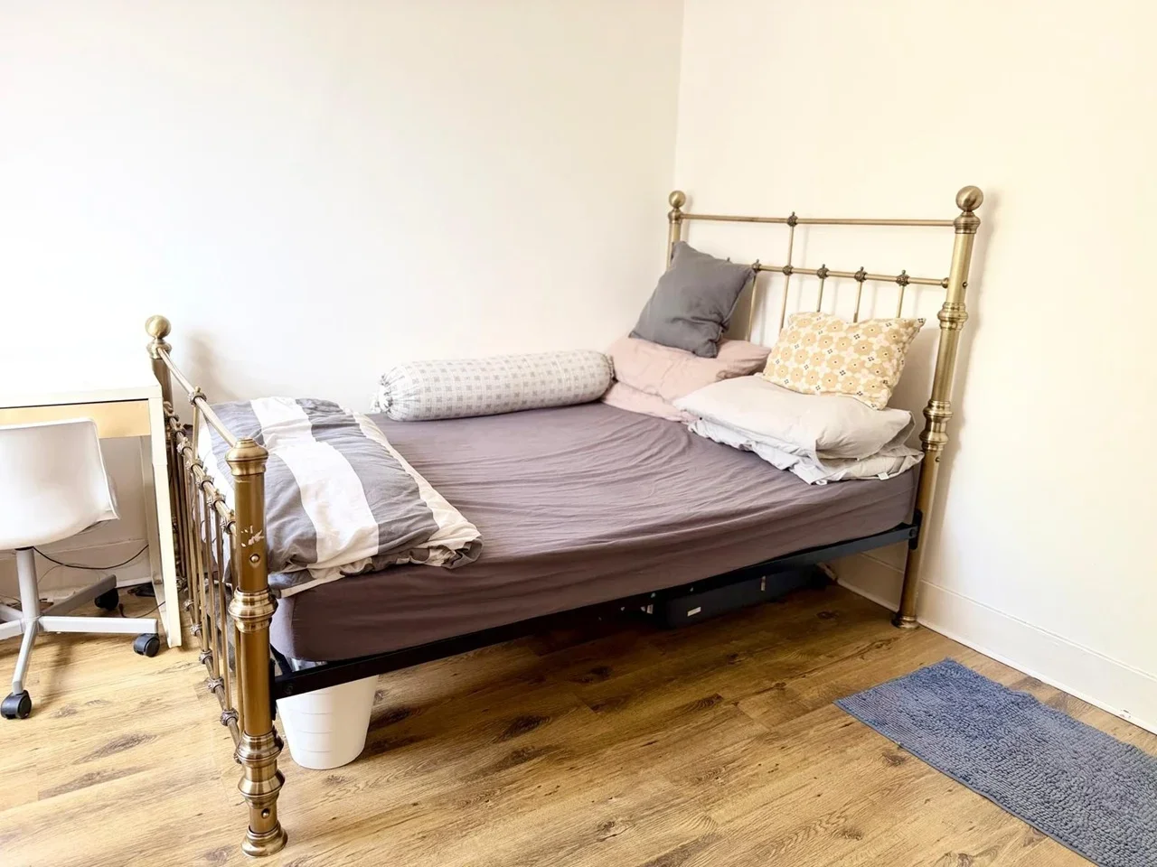 Flat Fonthill Road in Greater London