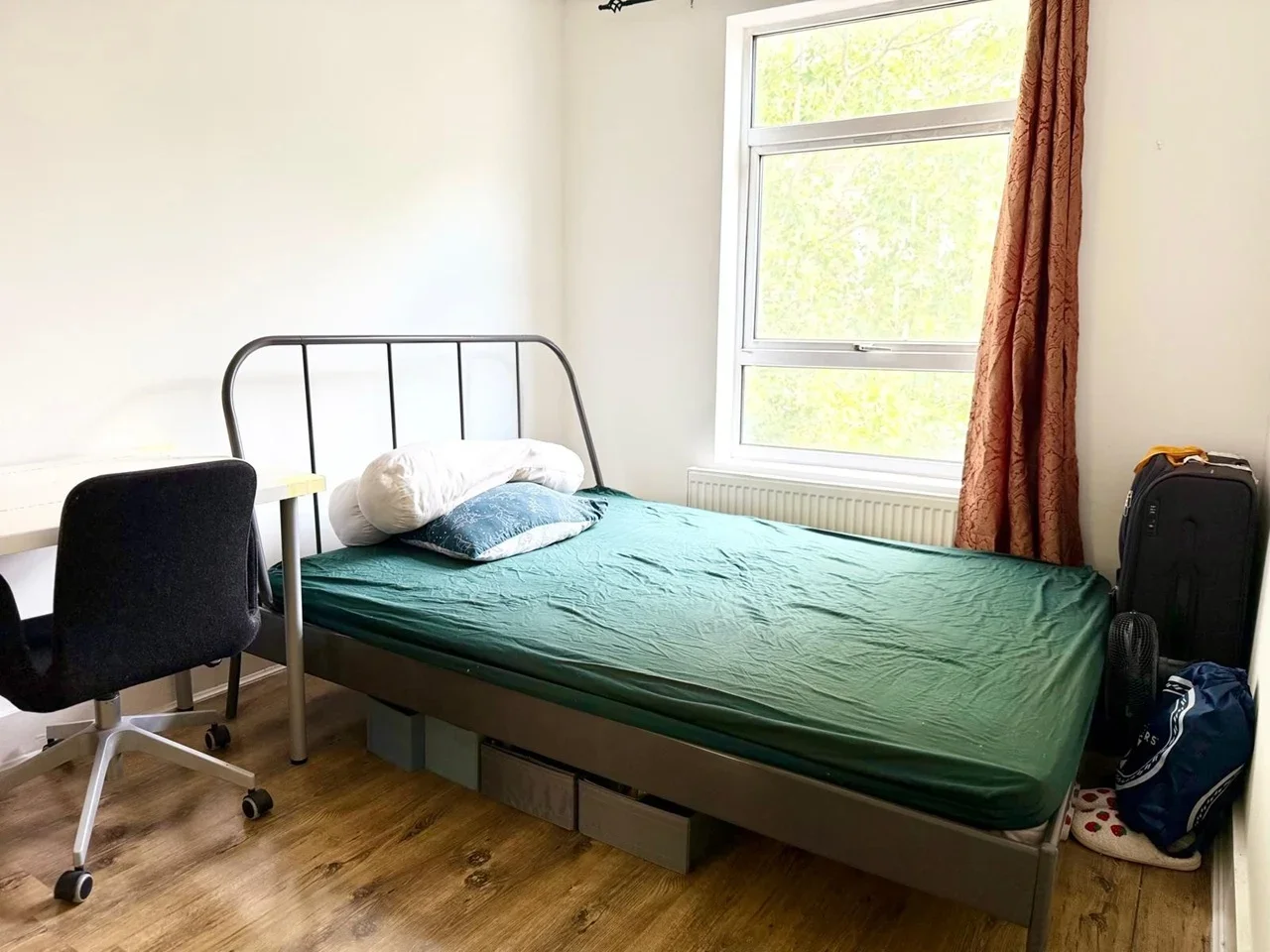 Flat Fonthill Road in Greater London