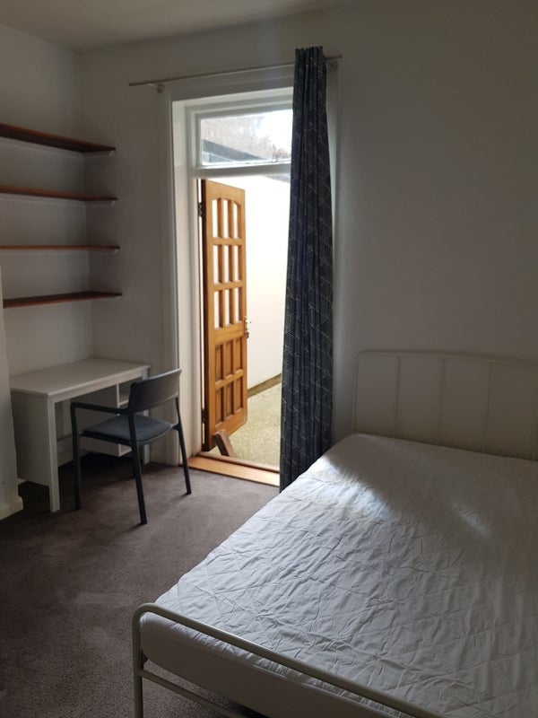 House Braxfield Road in Greater London