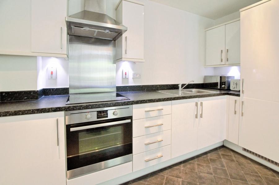 Flat Charrington Place in St Albans