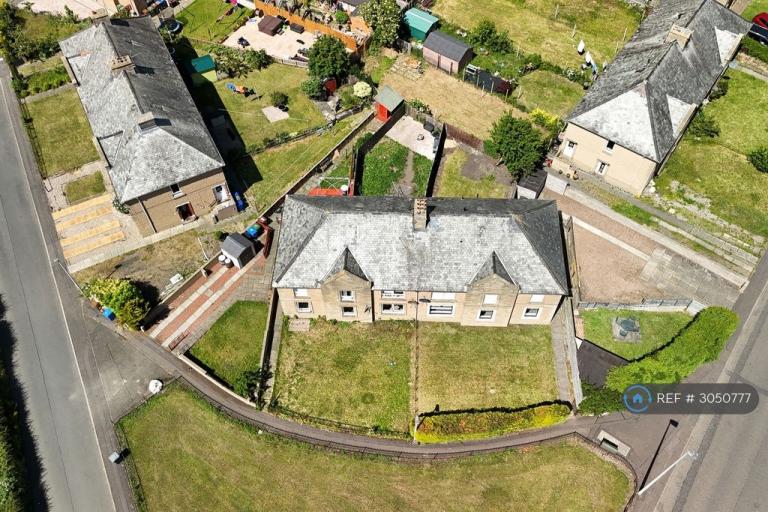 Flat Stobhill Road in Newtongrange