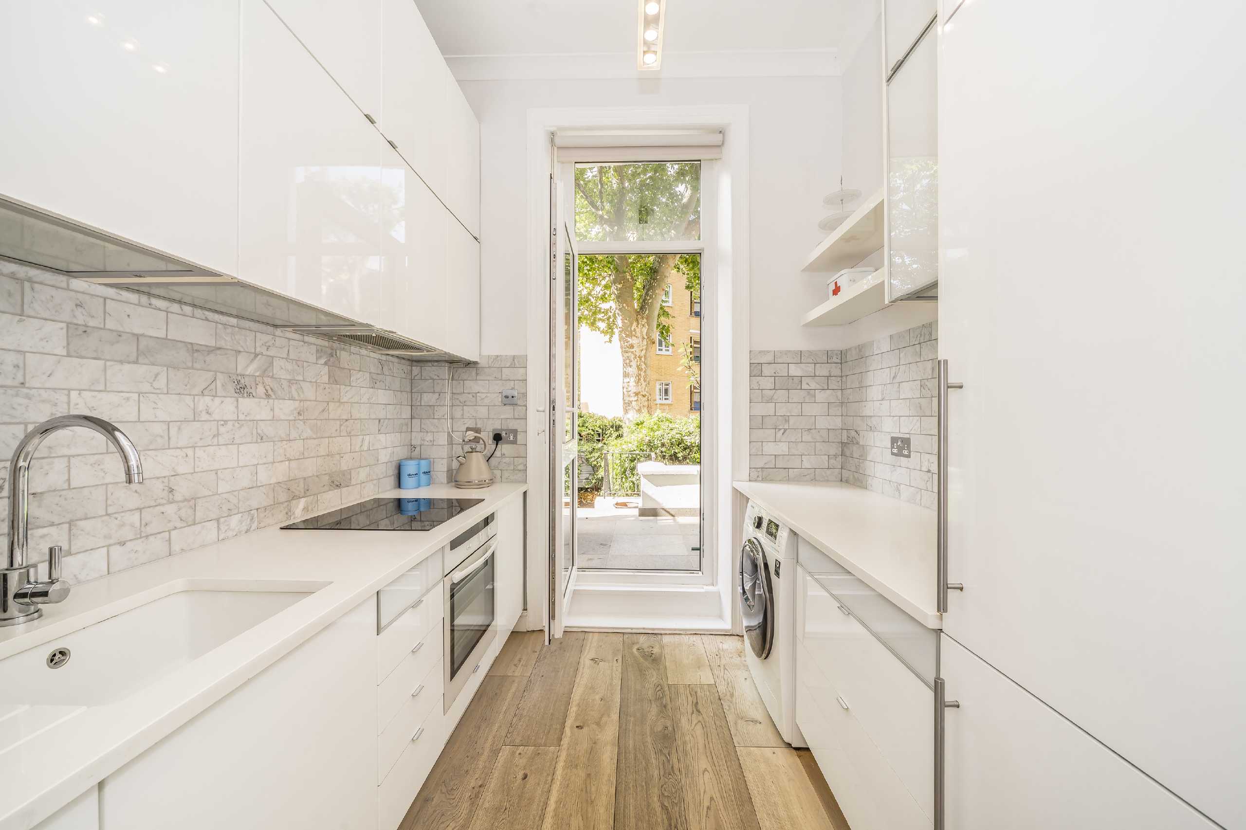 Flat Mornington Avenue in Greater London