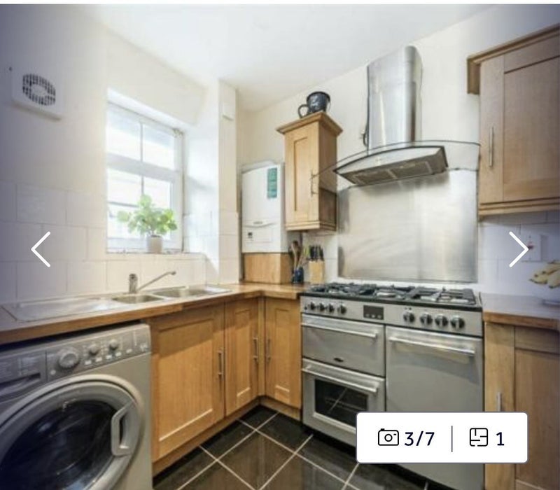 Room Kennington Park Road in Greater London