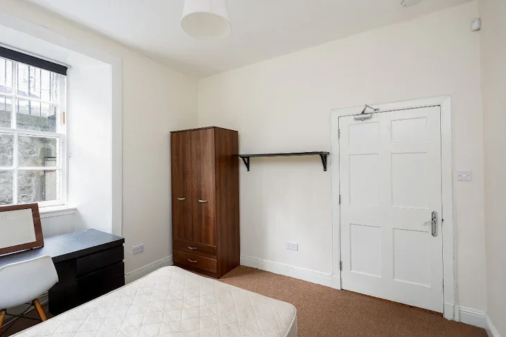 Flat Morrison Street in City of Edinburgh