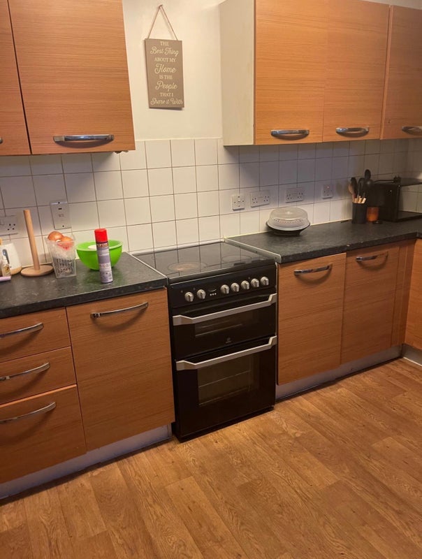 Room Great West Road in Greater London