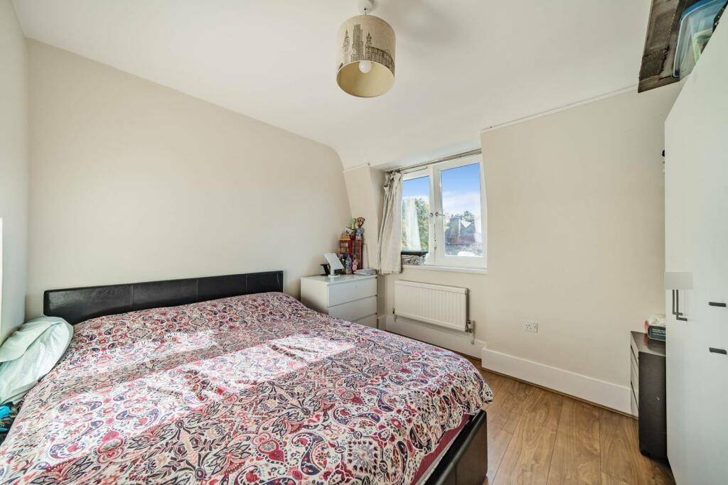 Flat Union Grove in Greater London