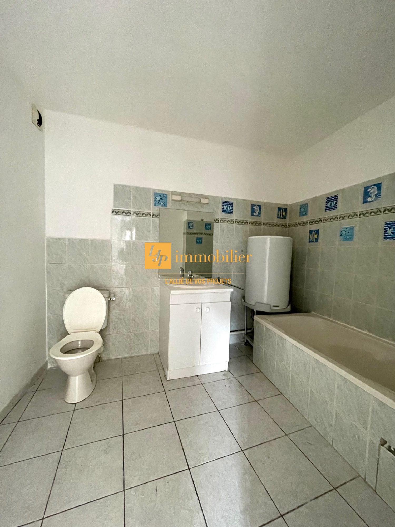 Appartement Rue Flamande à Nîmes