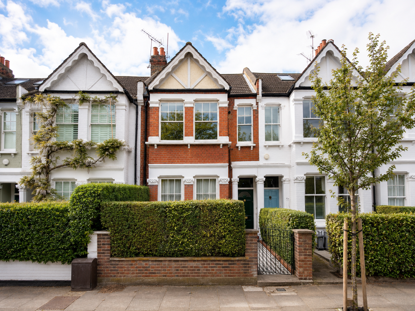 Flat Maldon Road in Greater London