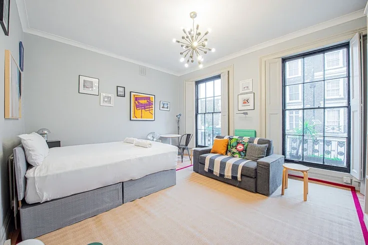Flat Delancey Street in Greater London