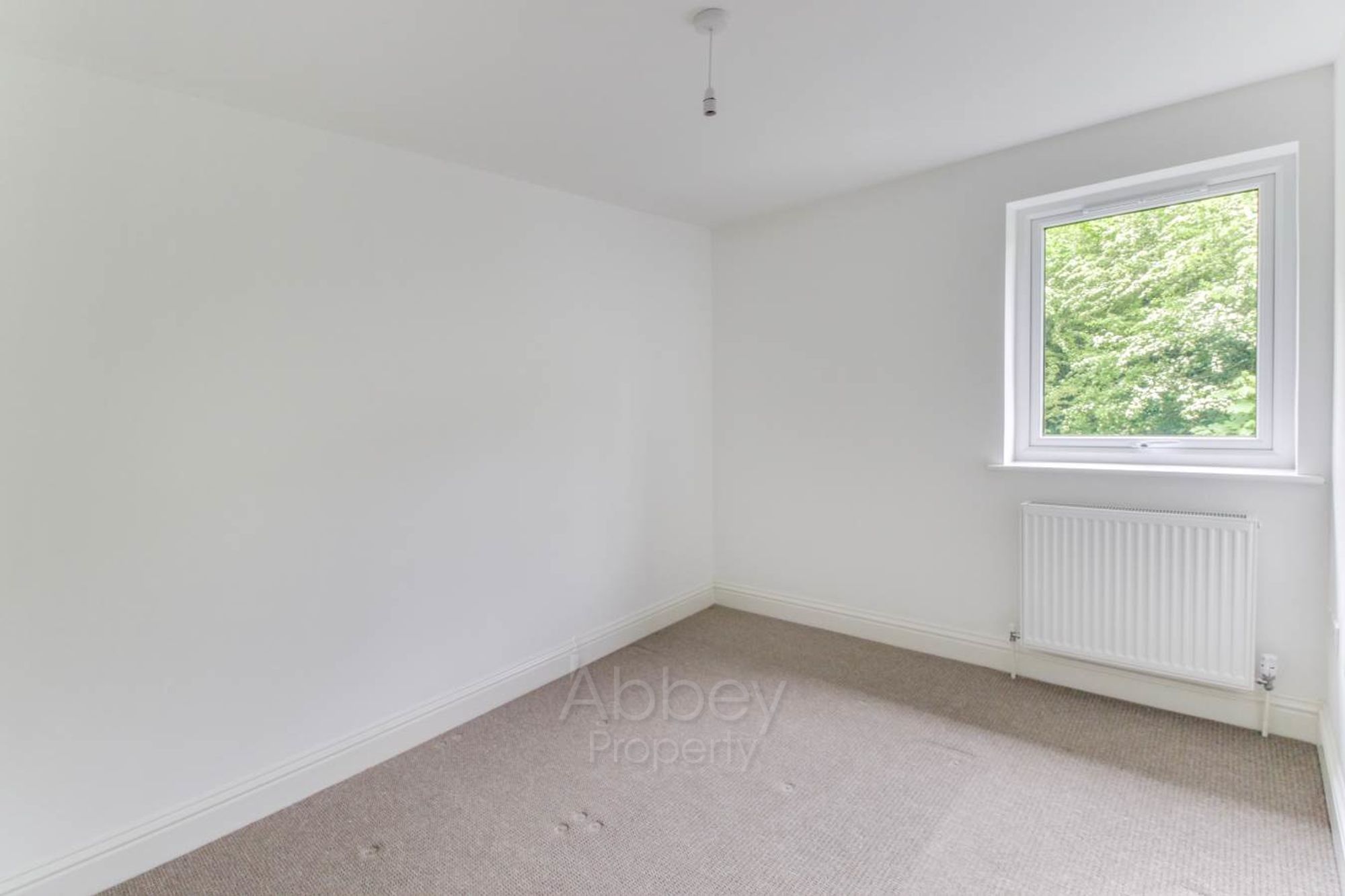 Flat Mulberry Close in Luton