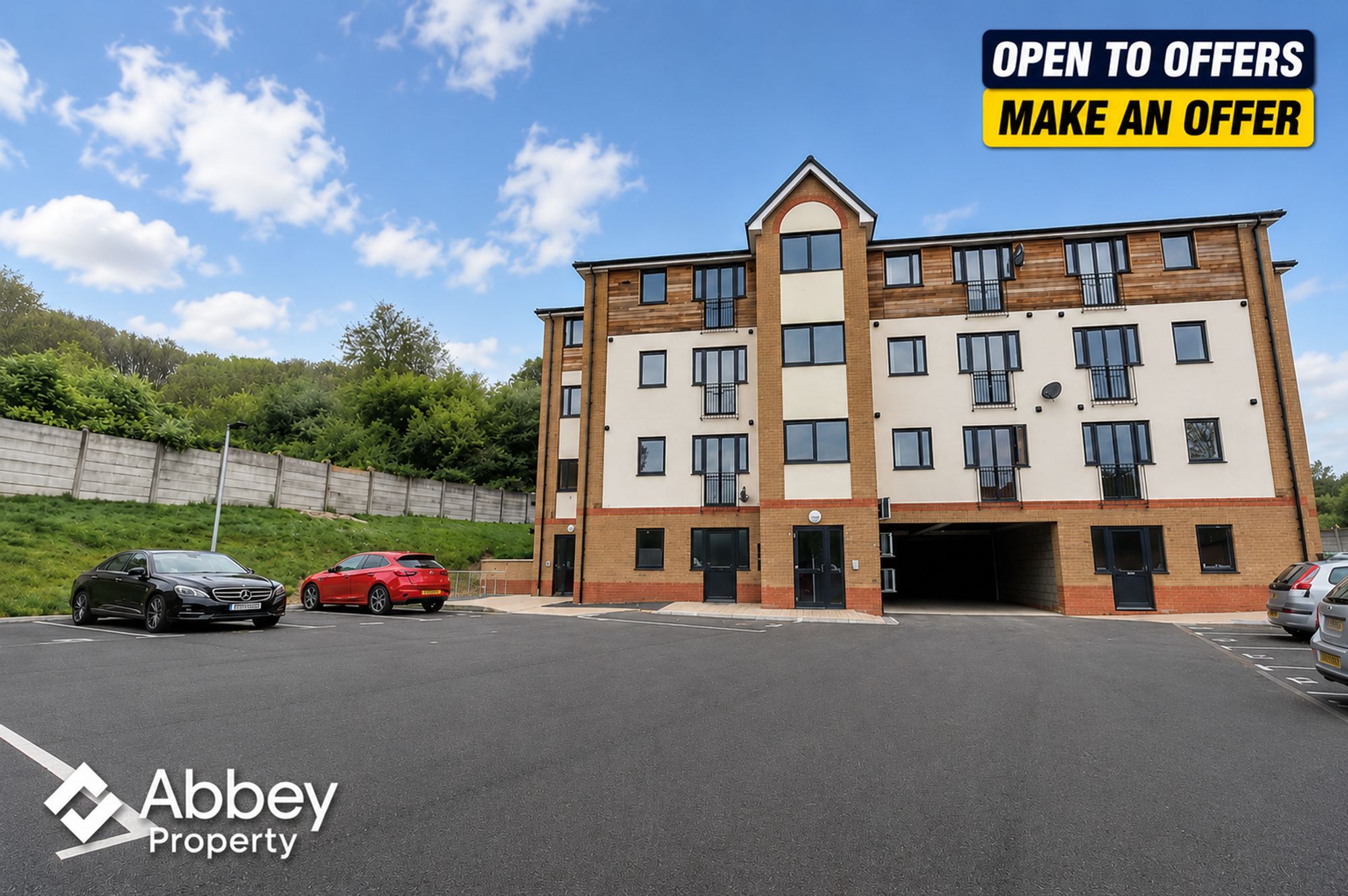 Flat Mulberry Close in Luton