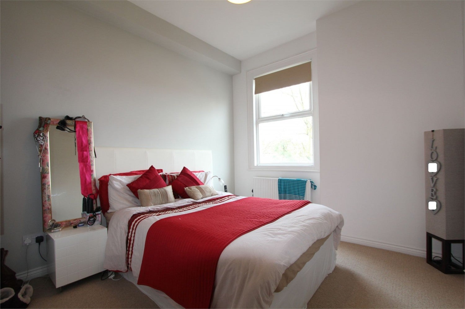 Flat Wellesley Road in Greater London