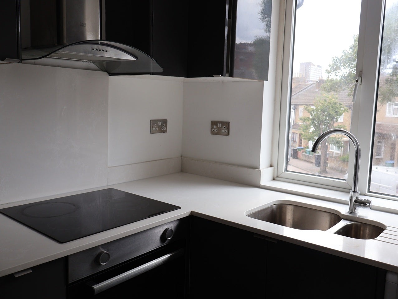 Flat Sotheron Road in Watford