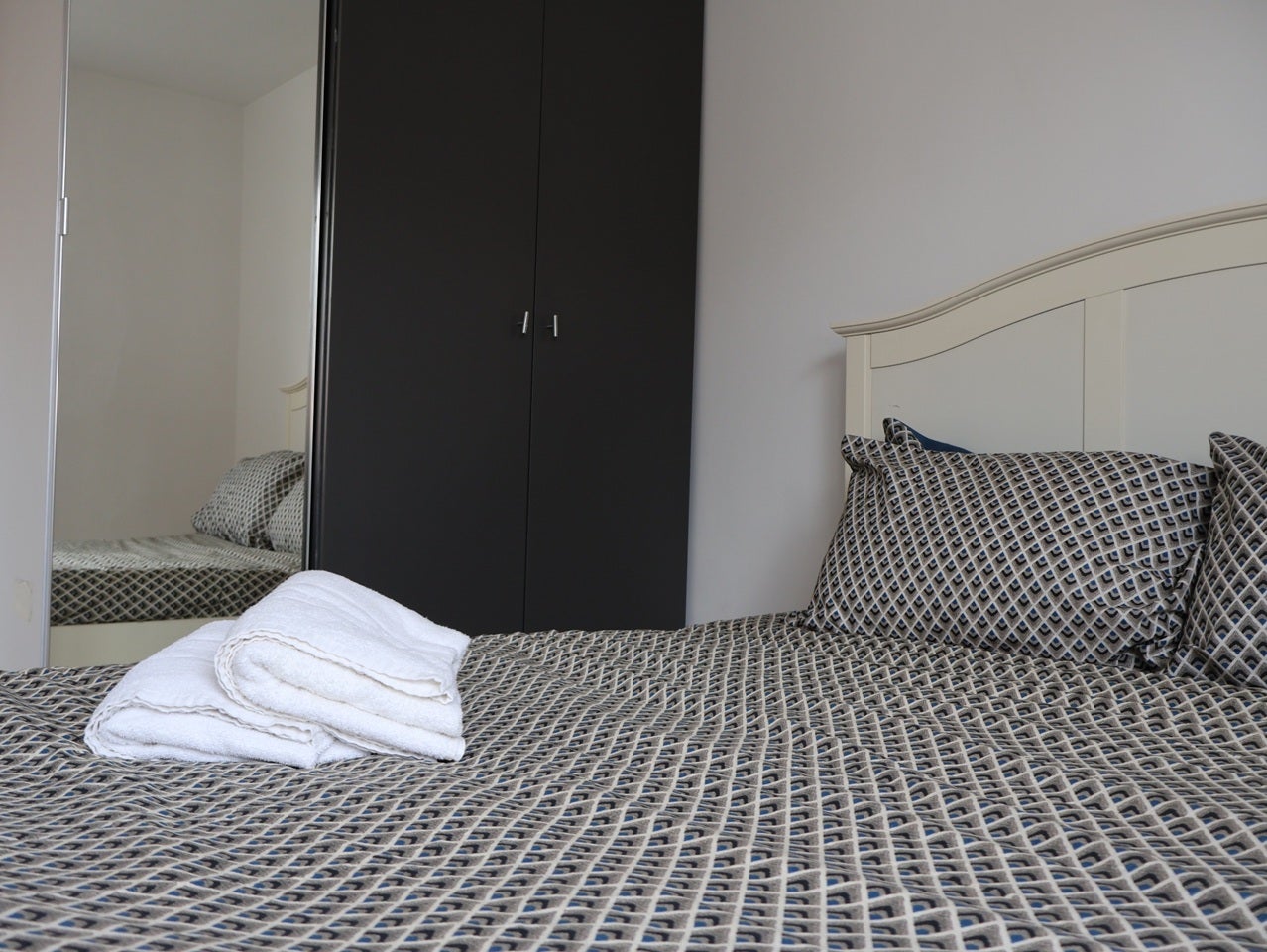 Flat Sotheron Road in Watford