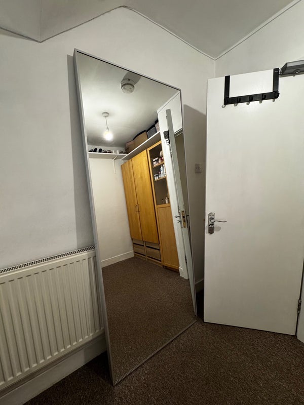 Room St Charles Square in Greater London