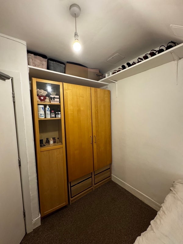 Room St Charles Square in Greater London