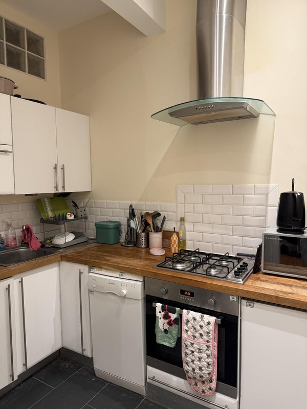 Room Comely Bank Avenue in City of Edinburgh