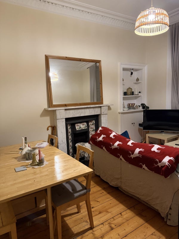 Room Comely Bank Avenue in City of Edinburgh
