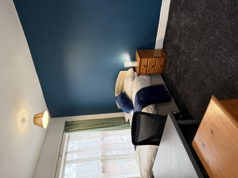 Room Sydney Street in Newcastle-under-Lyme
