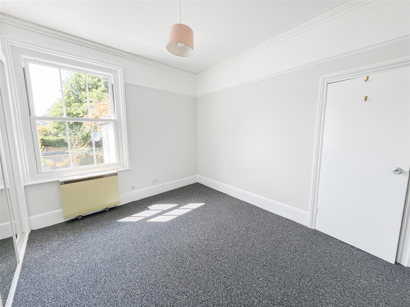 Flat London Road in St Leonards