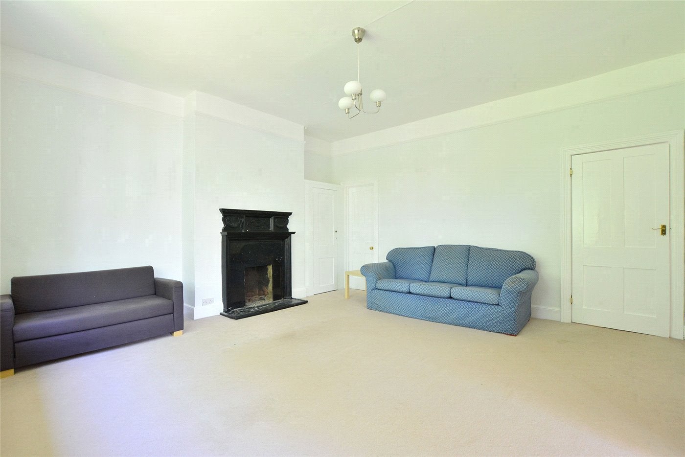 Flat Page Heath Lane in Greater London