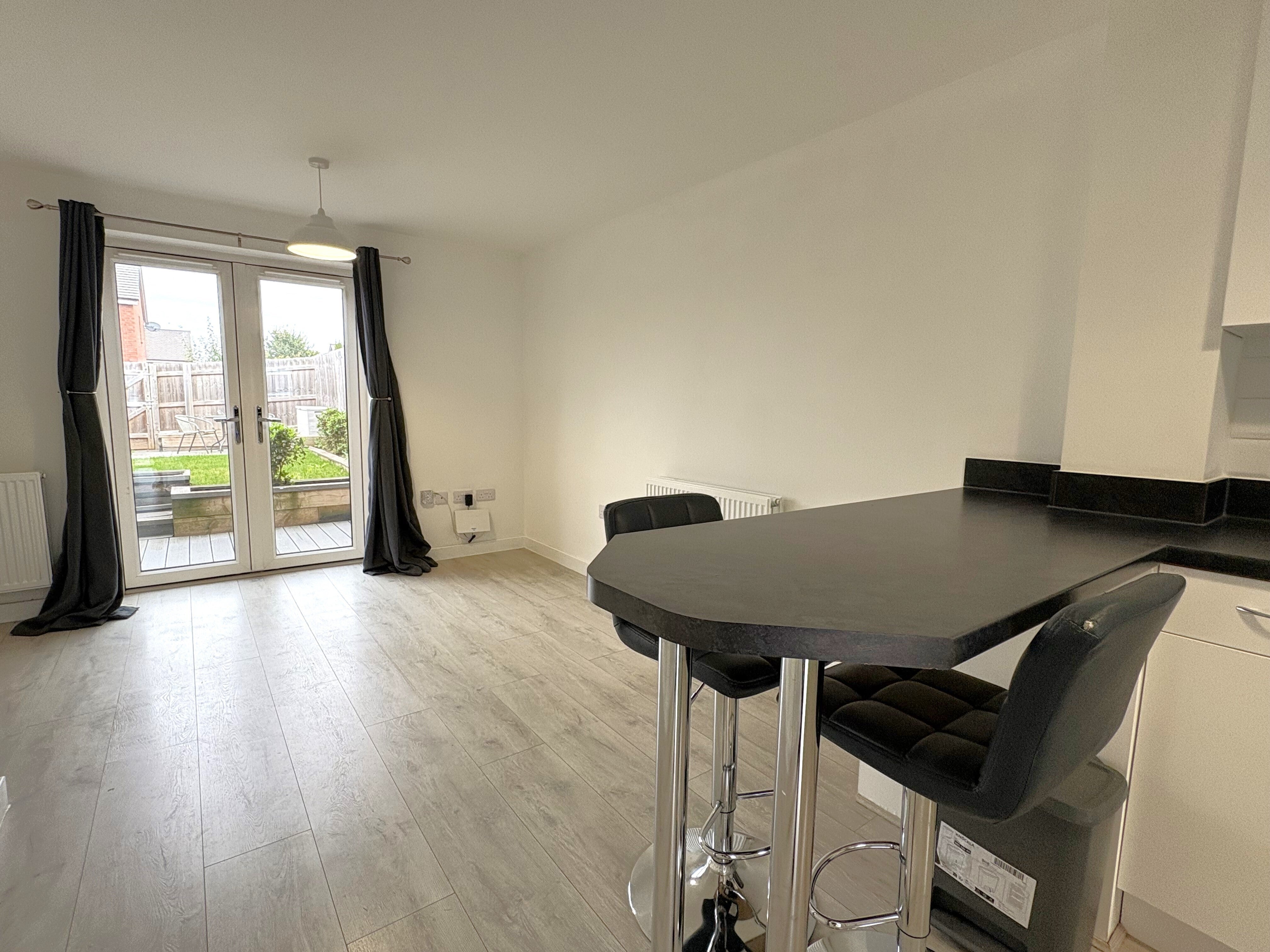 House Littleworth Close in Exeter