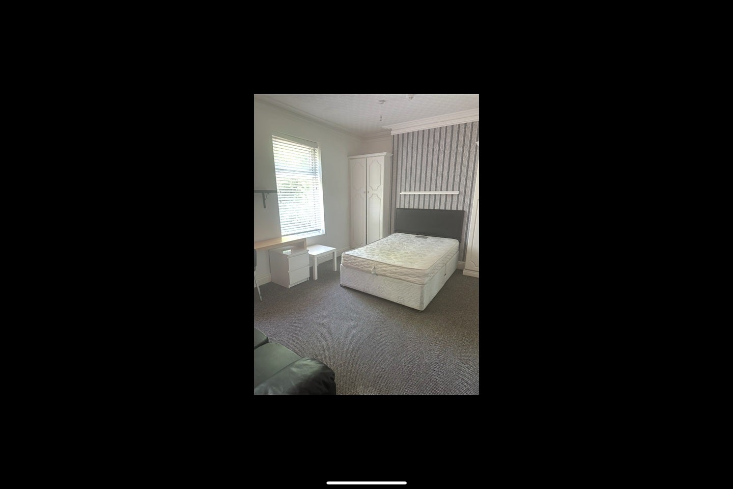 Room Rippingham Road in Manchester