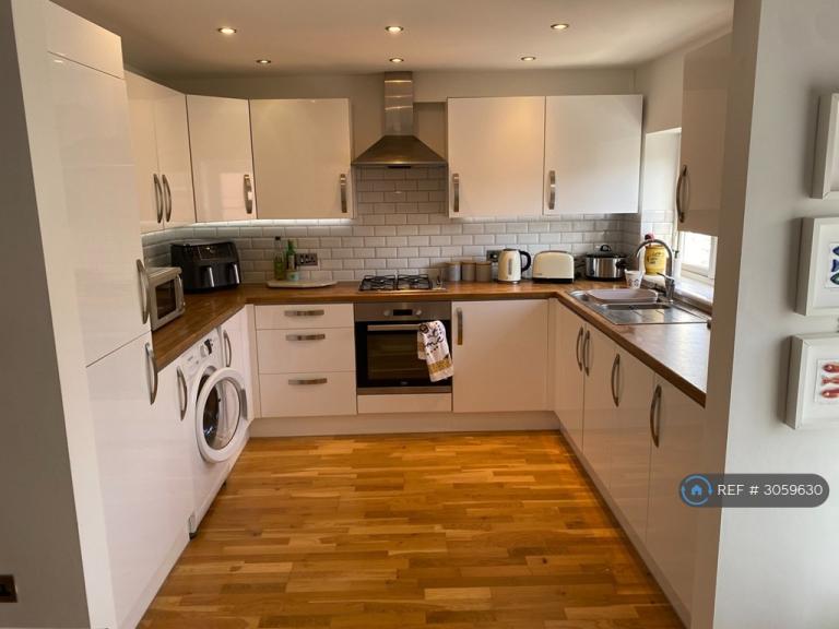 Flat Stafford Road in Paignton