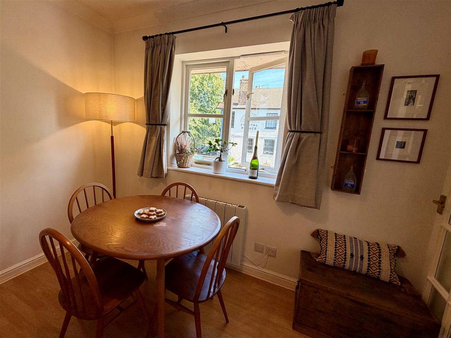Flat Doltons Wharf in Berkhamsted