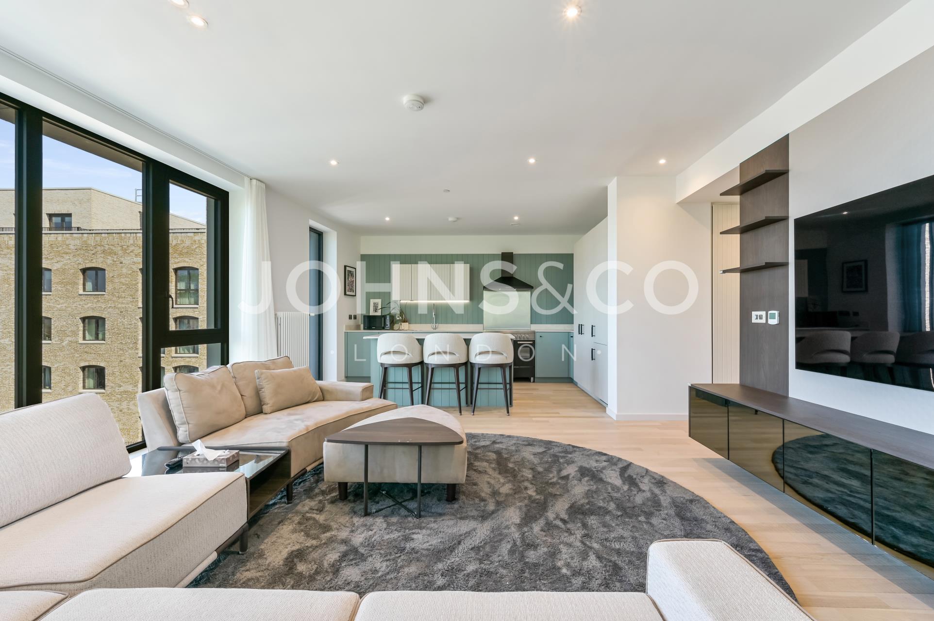 Flat Ronalds Road in Greater London