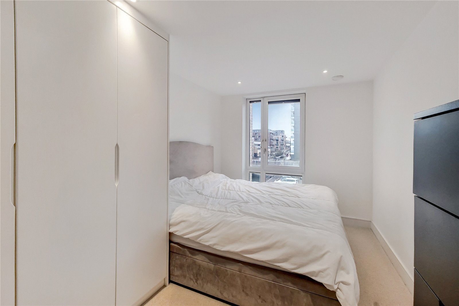 Flat Keymer Place in Greater London