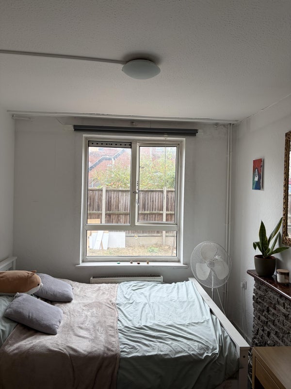 Room Florida Street in Greater London