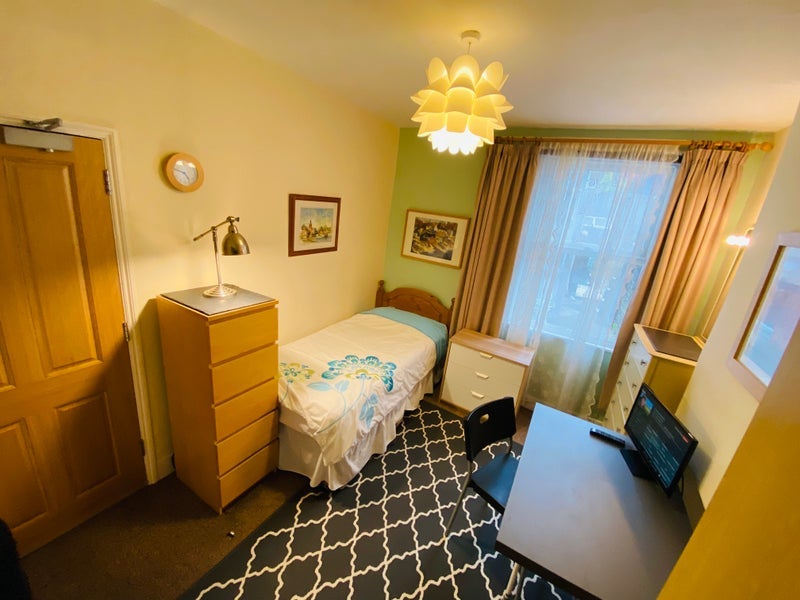Room Elswick Road in Greater London