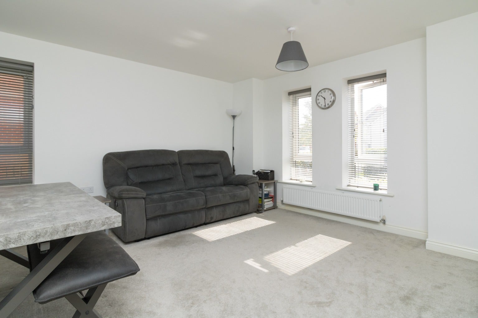 Flat Edmett Way in Maidstone