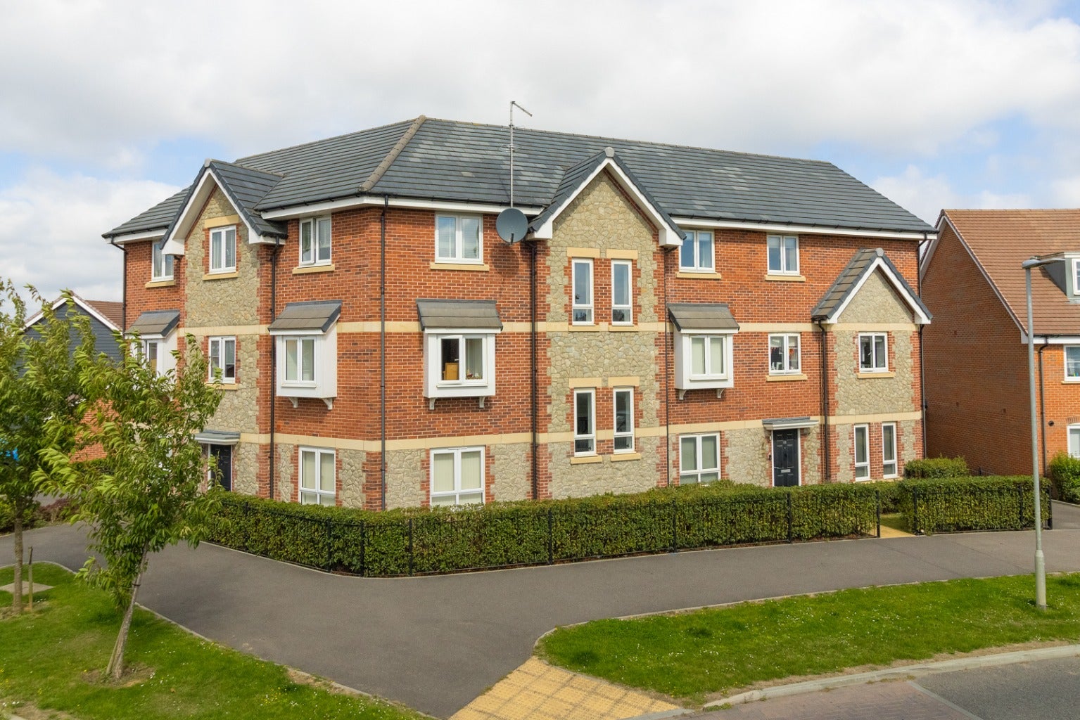 Flat Edmett Way in Maidstone