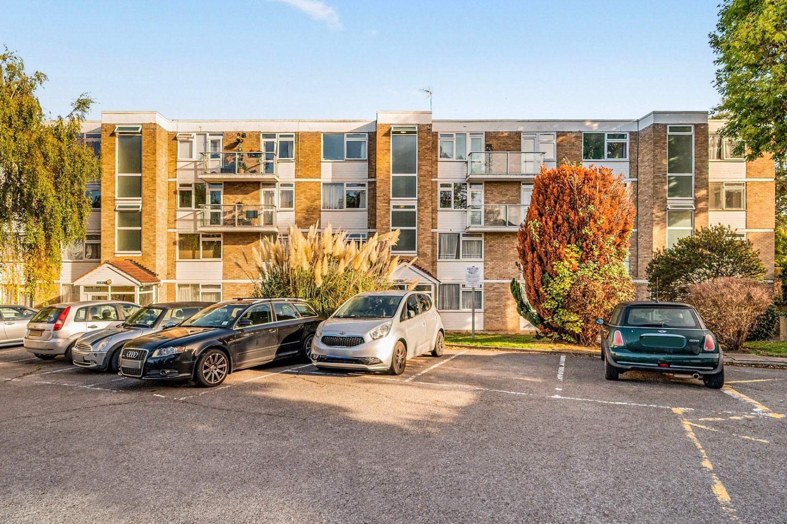 Flat West Park in Greater London